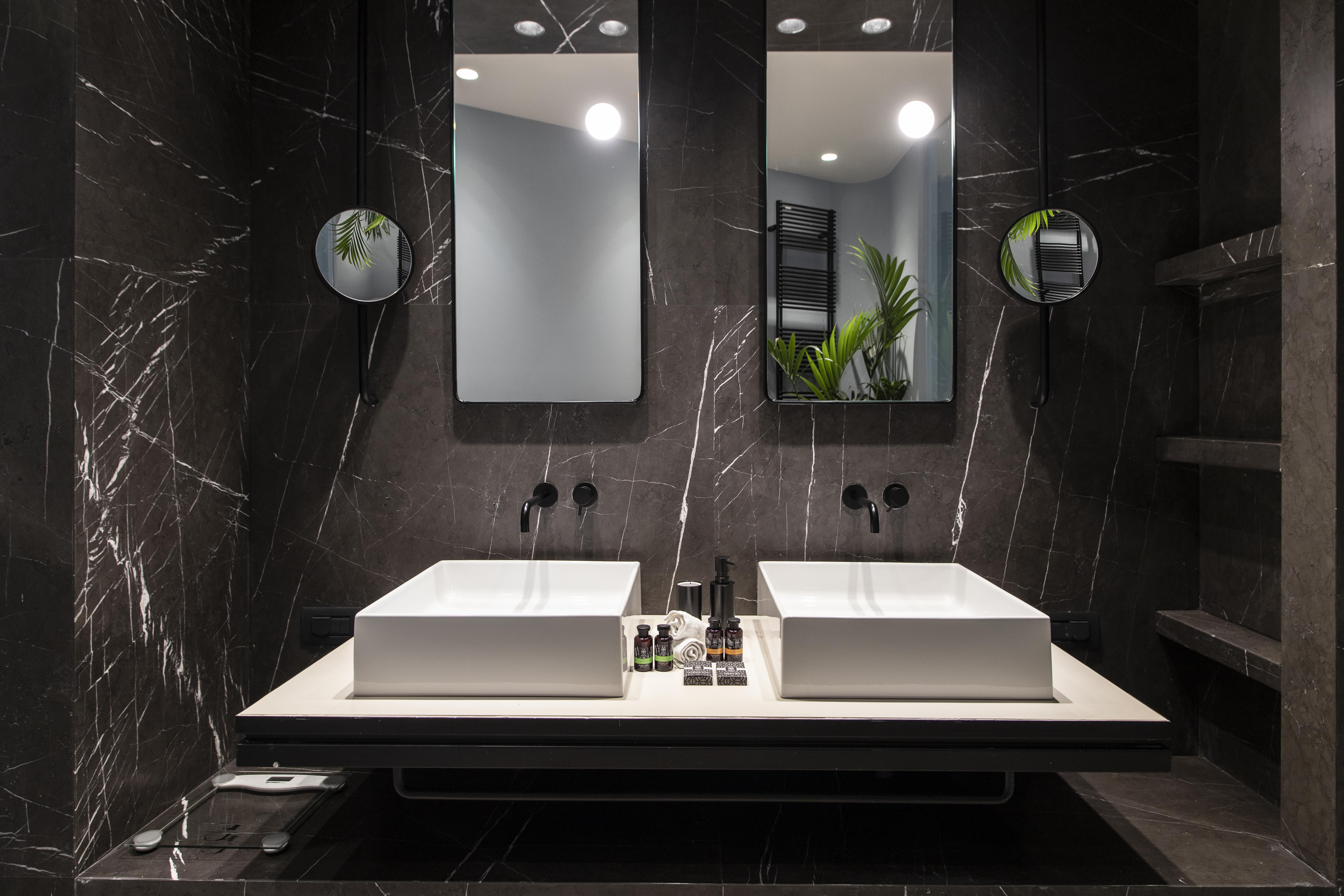 Perianth Hotel Athens Luaran gambar Bathroom