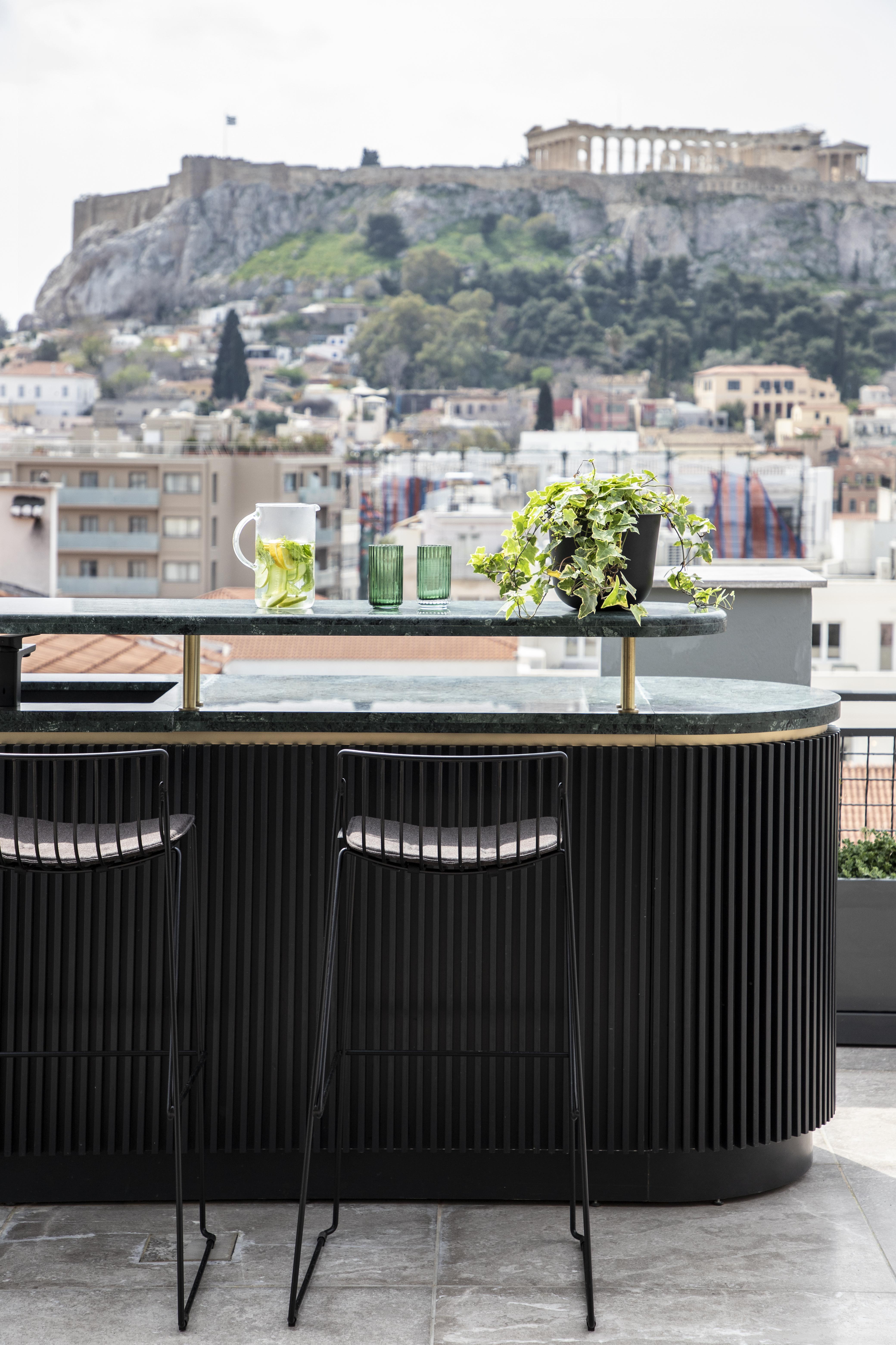 Perianth Hotel Athens Luaran gambar A balcony