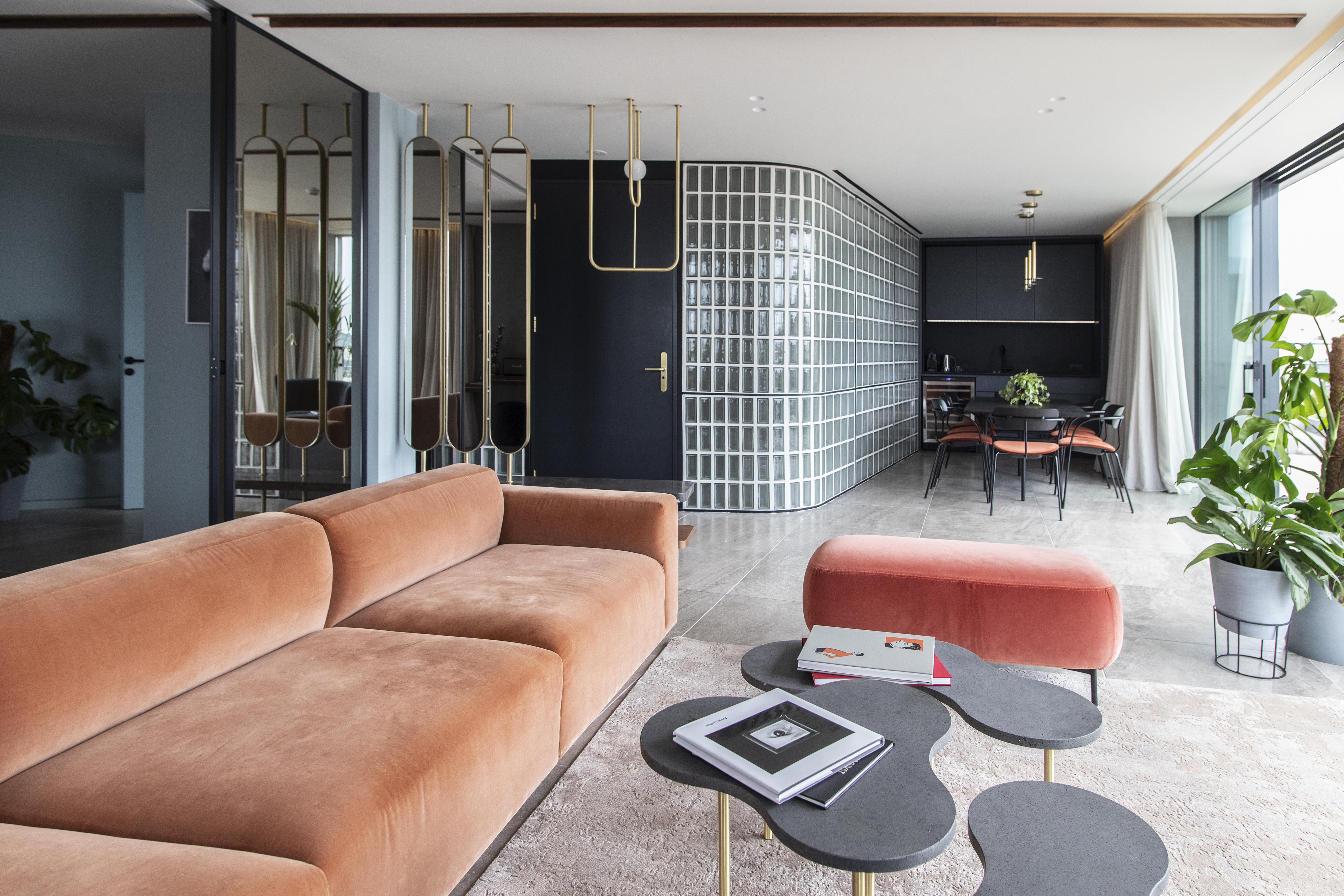 Perianth Hotel Athens Luaran gambar The interior of a penthouse apartment at The Standard